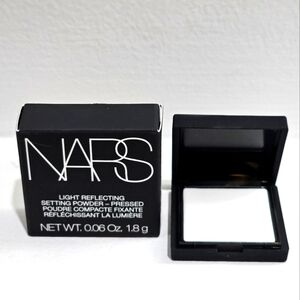 NARS TRANSLUCENT CRYSTAL, LIGHT REFLECTING SETTING POWDER-PRESSED